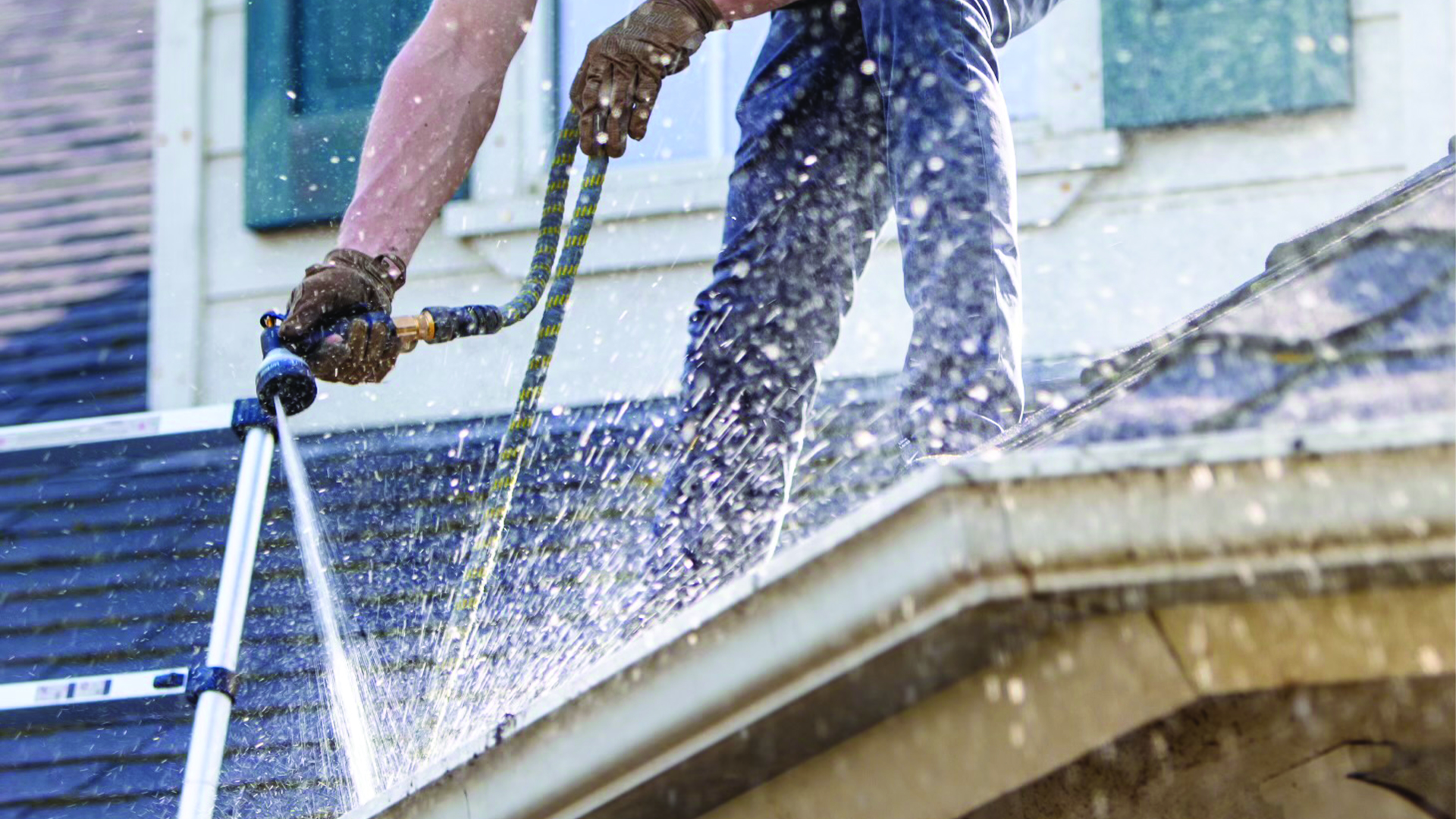 Lumon Cleaning Fresno CA Gutter Cleaning 1