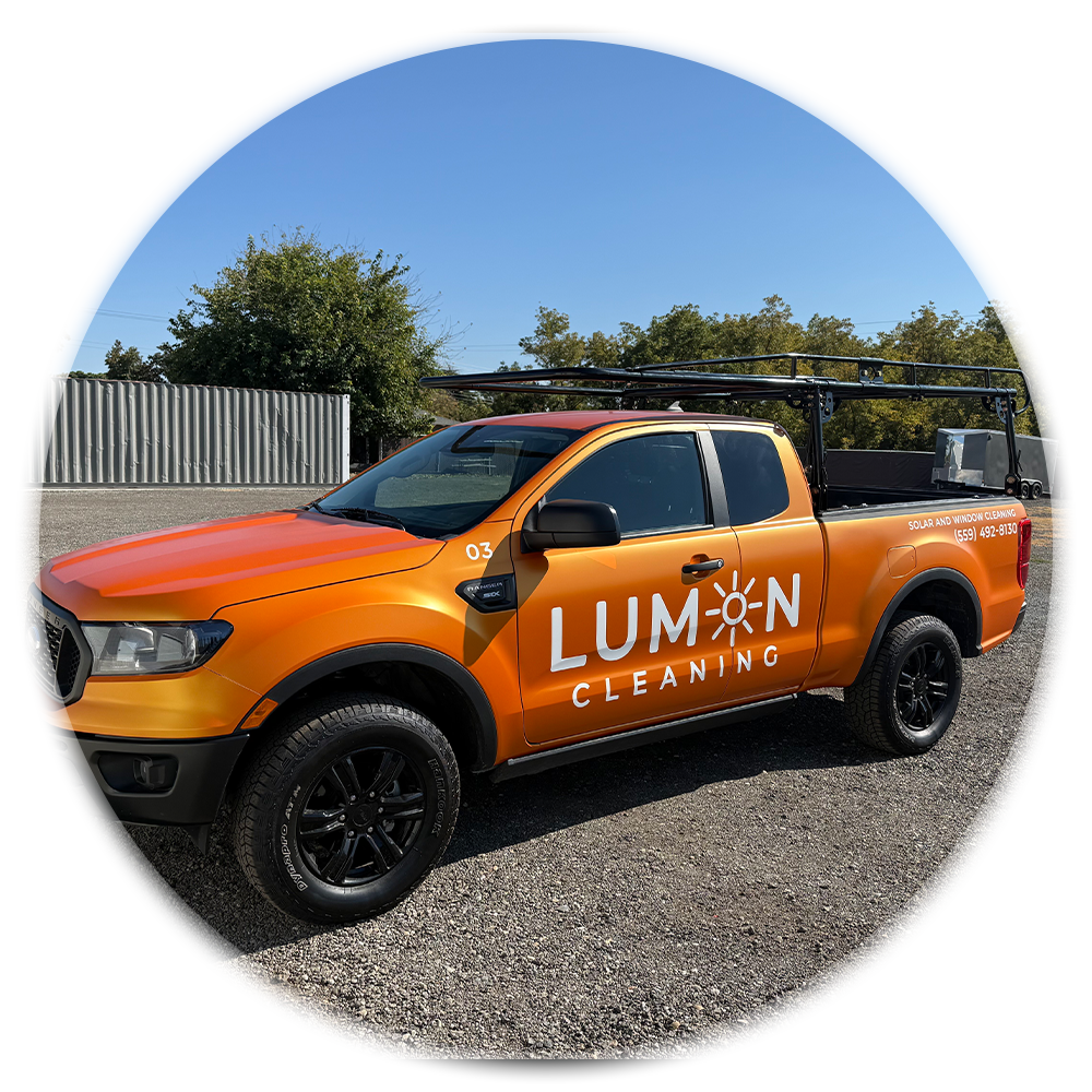 Lumon Cleaning Our-Solar-Panel-Cleaning-Process-2